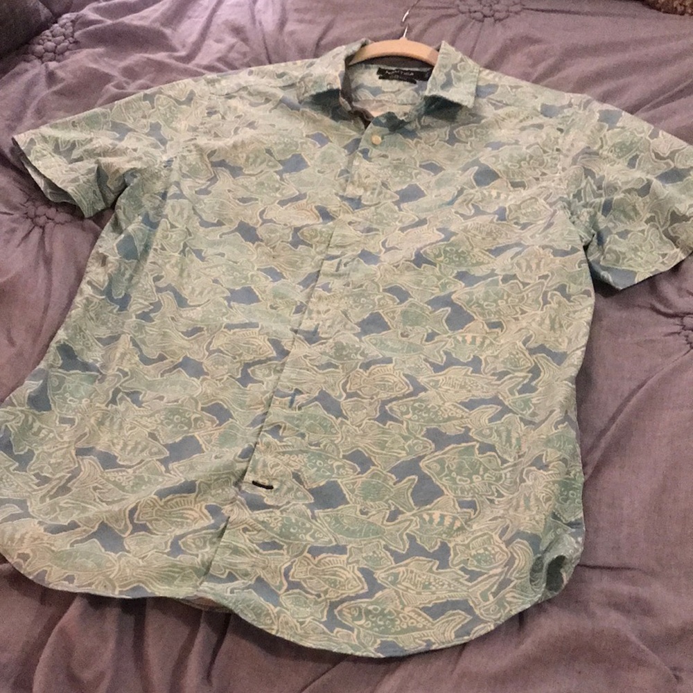 Nautica, button-up shirt, blue, small, 97% cotton, machine washable.
